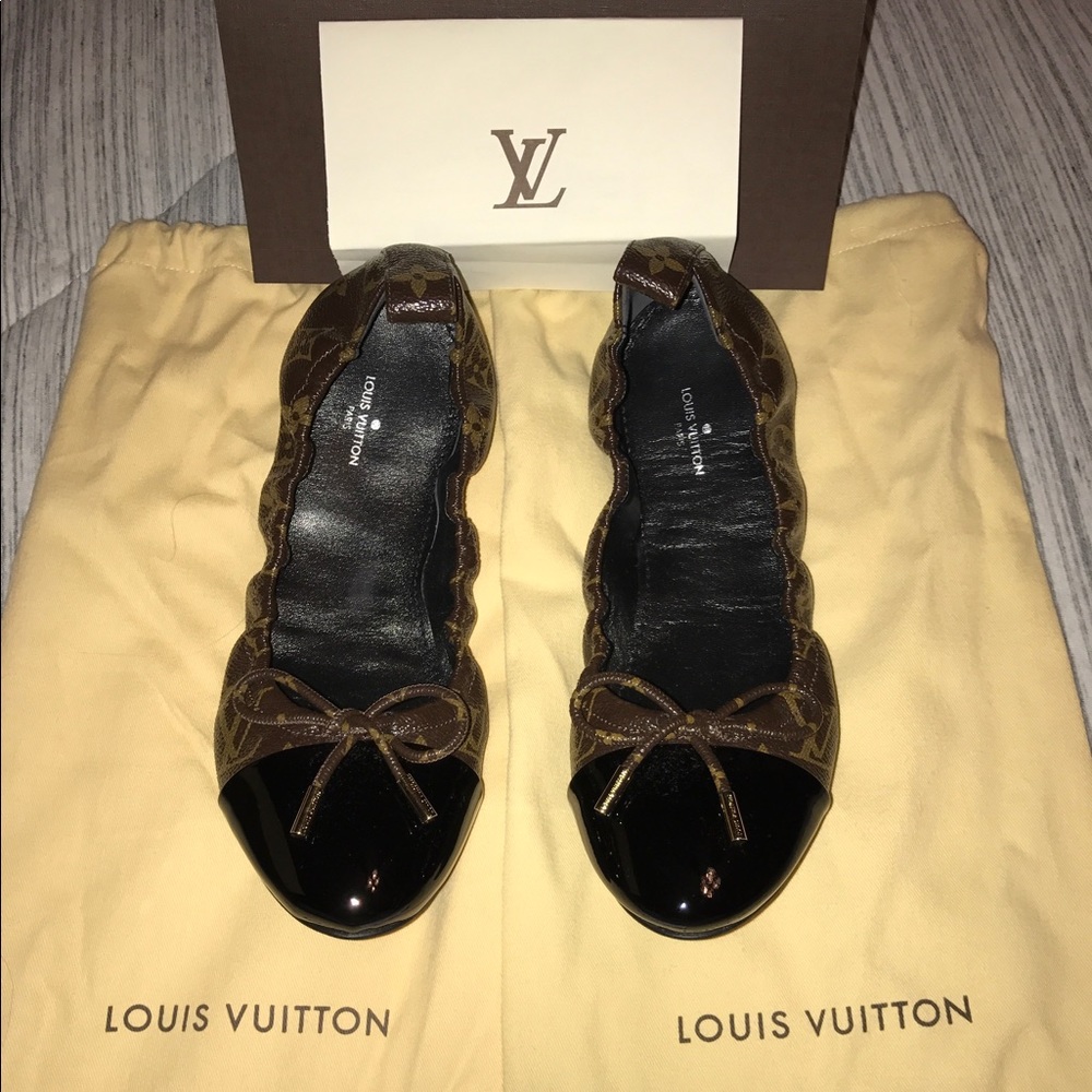 COPY - Louis Vuitton Flats